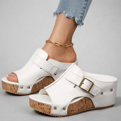 LINNEA LEATHER SANDAL