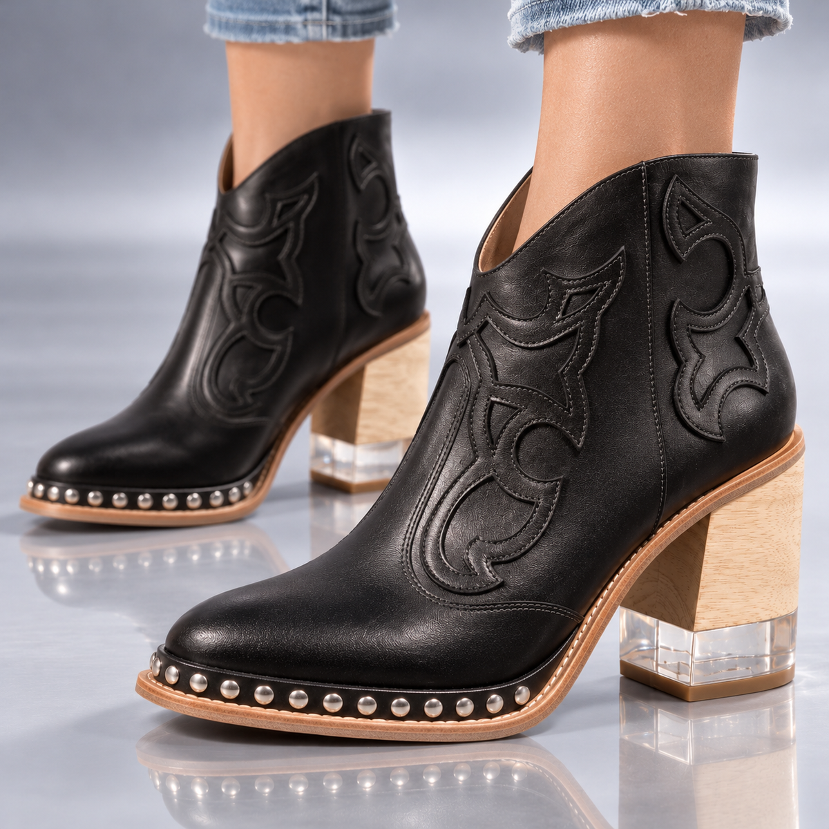SIERRA WESTERN ANKLE BOOT
