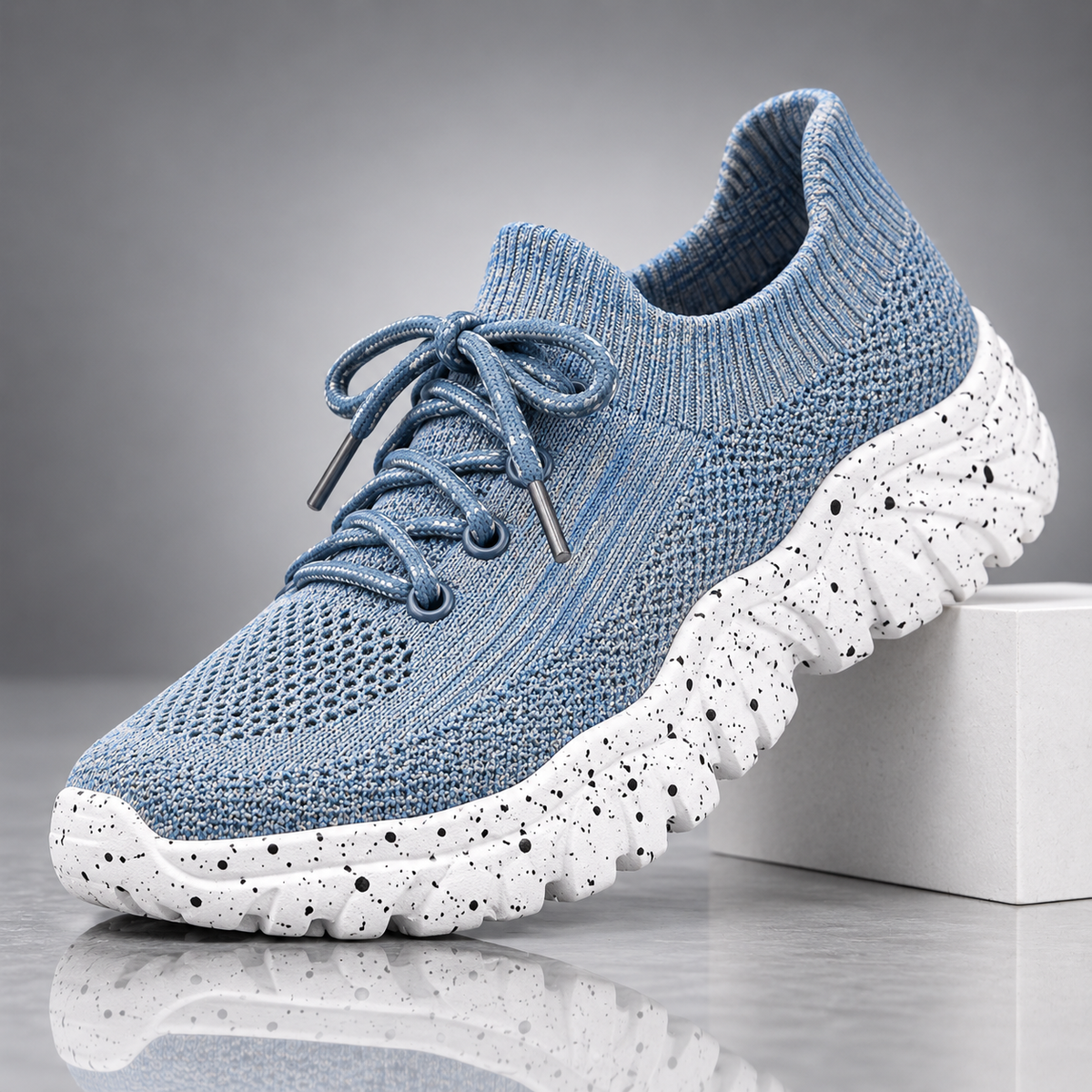 EMILIA ORTHOPEDIC SNEAKER