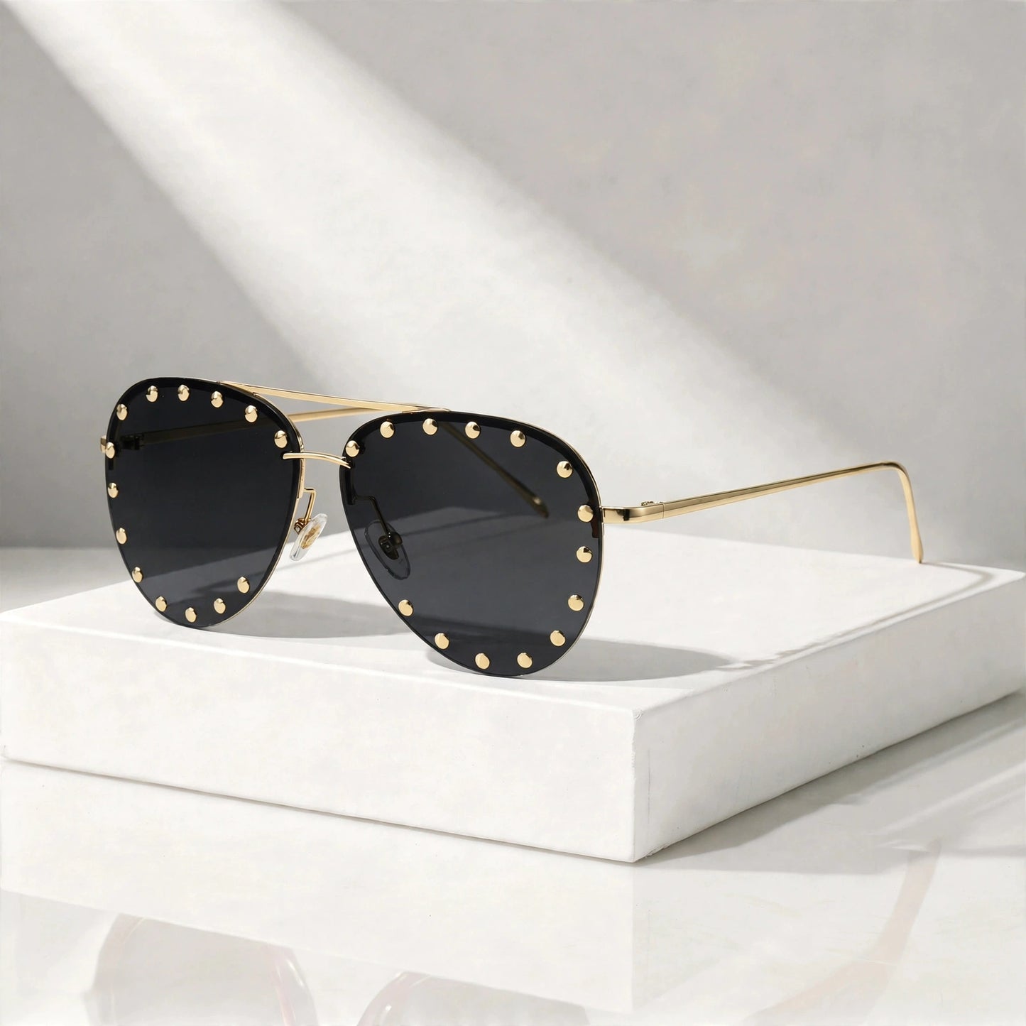 CARINA STUDDED SUNGLASSES