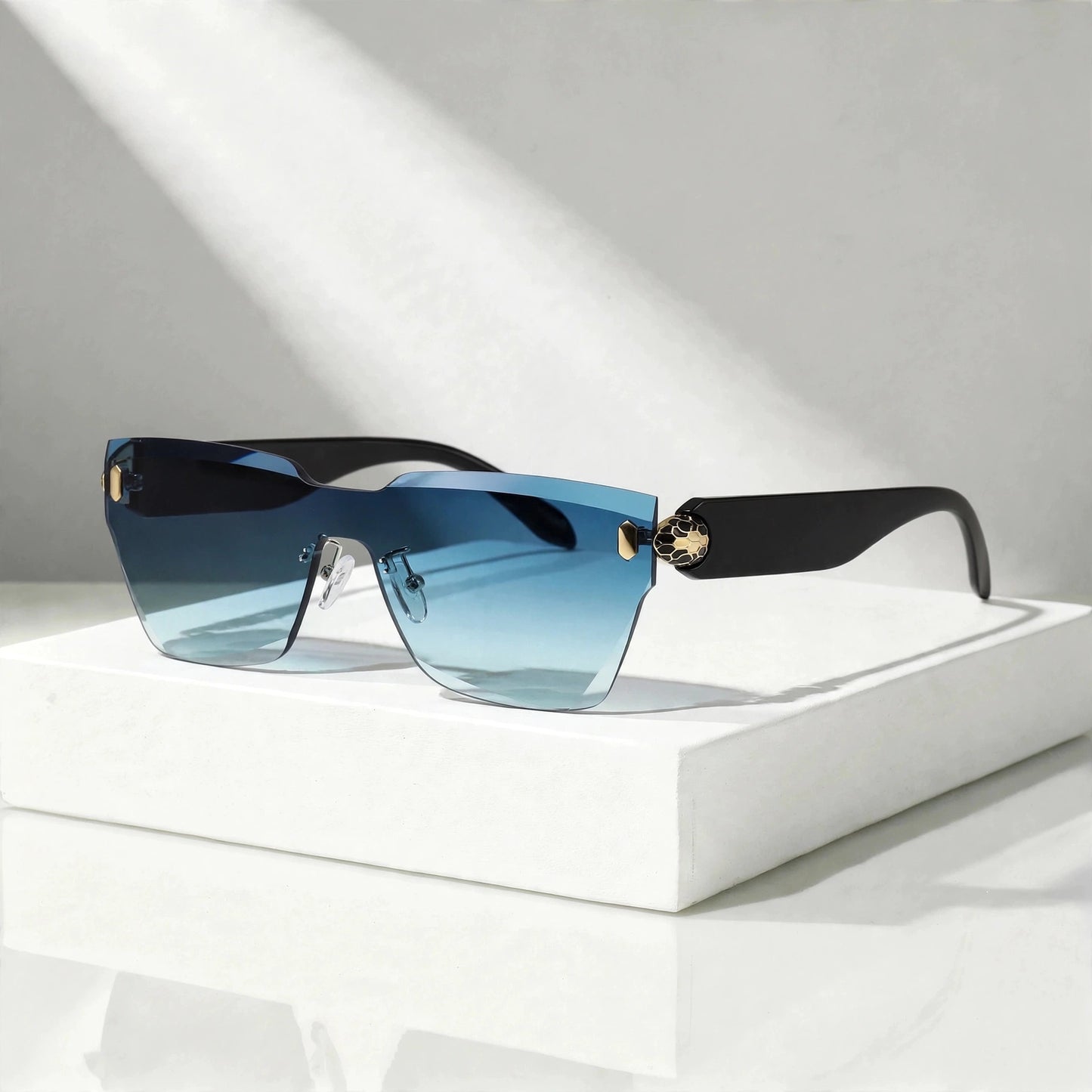 IRINA STATEMENT SUNGLASSES