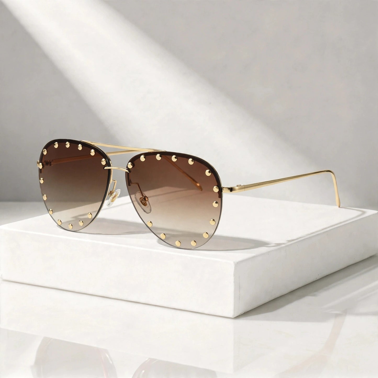 CARINA STUDDED SUNGLASSES
