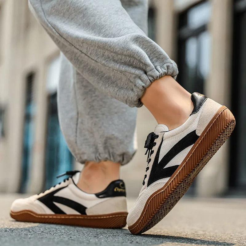 Atlas Retro Sneakers