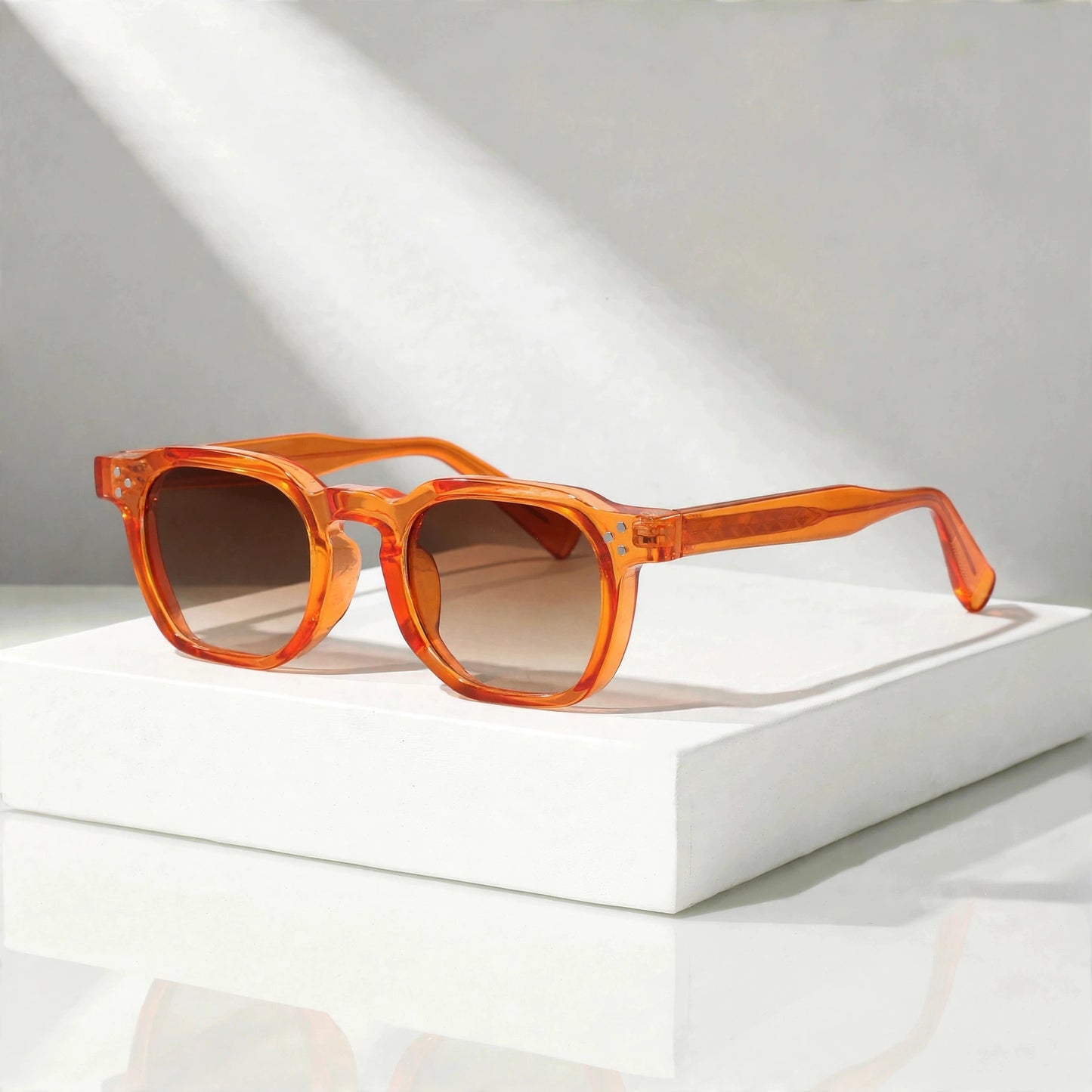 SAGE VINTAGE SUNGLASSES