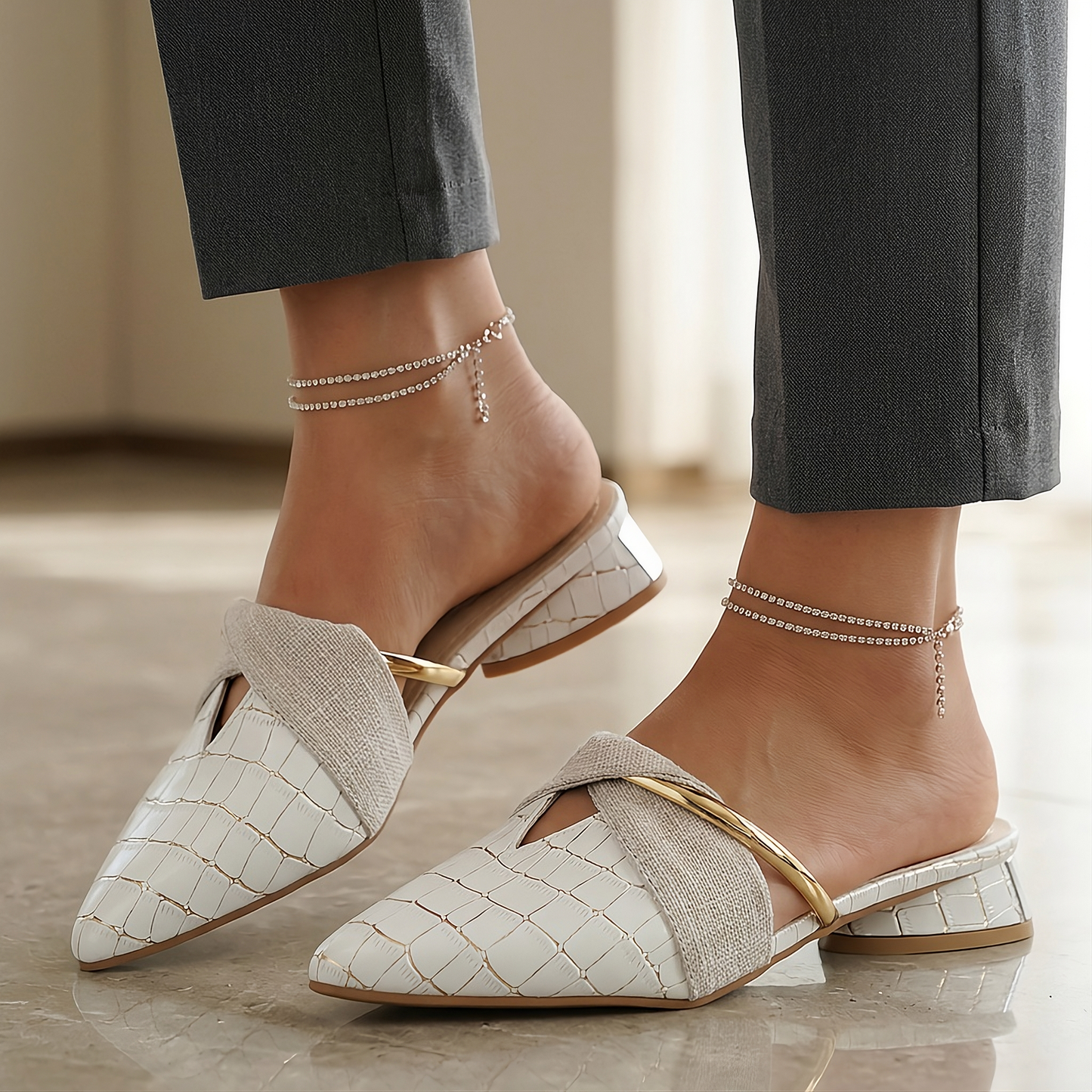 SIENA LEATHER MULE