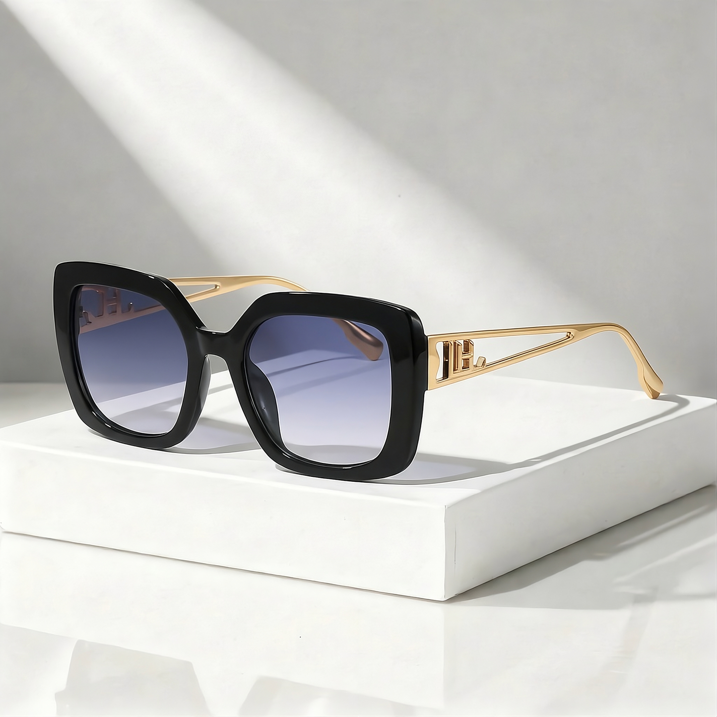 MARIANA RETRO SUNGLASSES