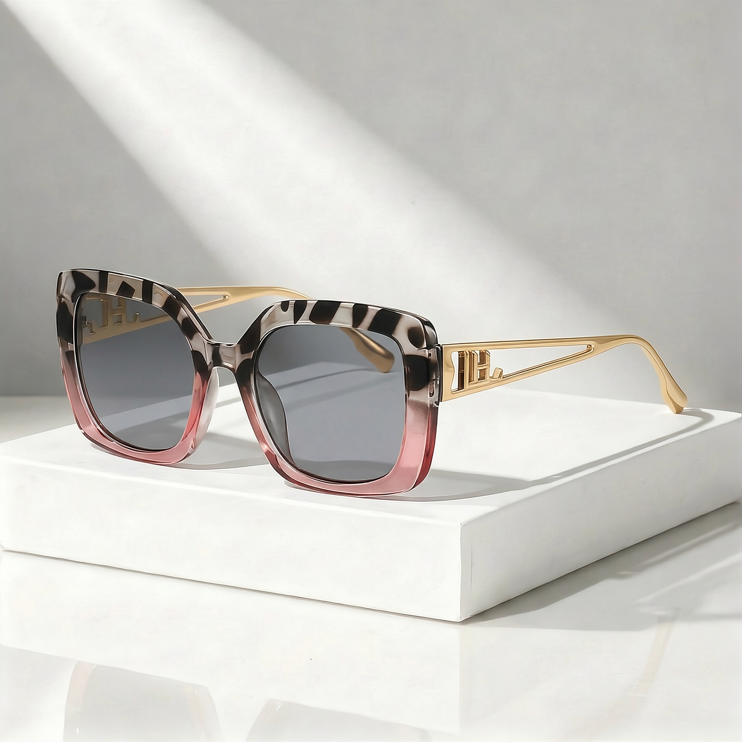 MARIANA RETRO SUNGLASSES