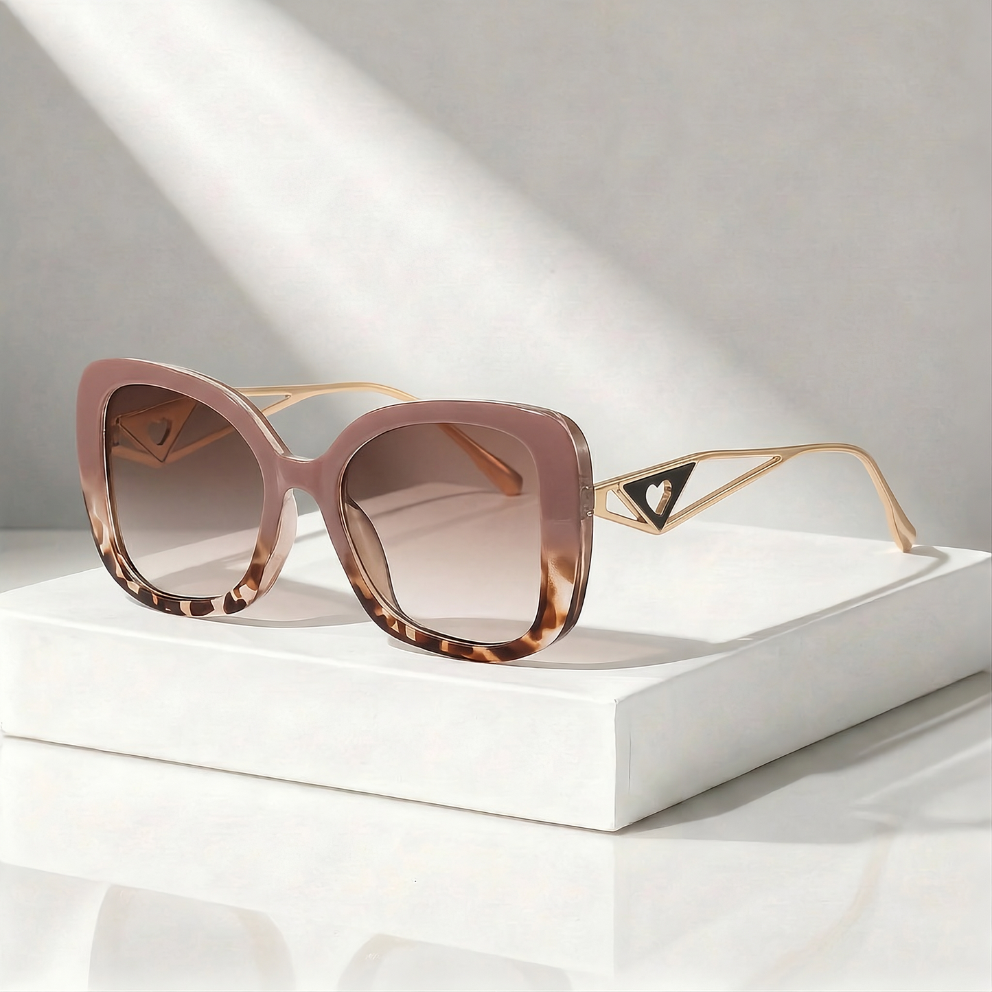 ESME BUTTERFLY SUNGLASSES