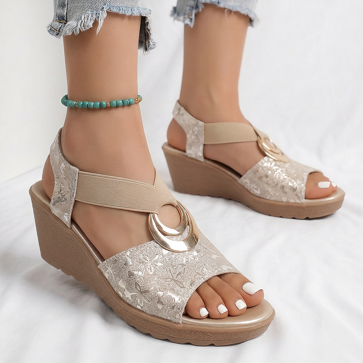 FLEUR EMBROIDERED WEDGE