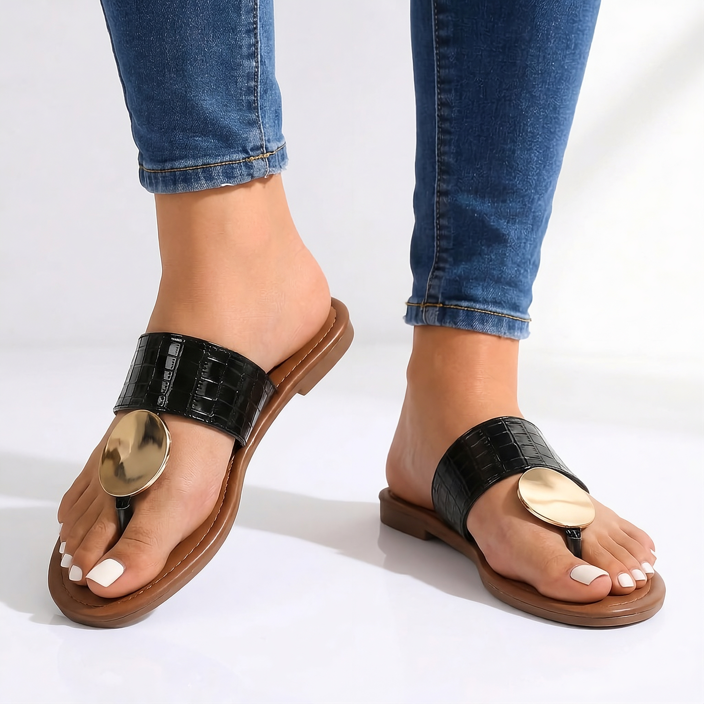 ISLA DISC TOE RING SANDAL