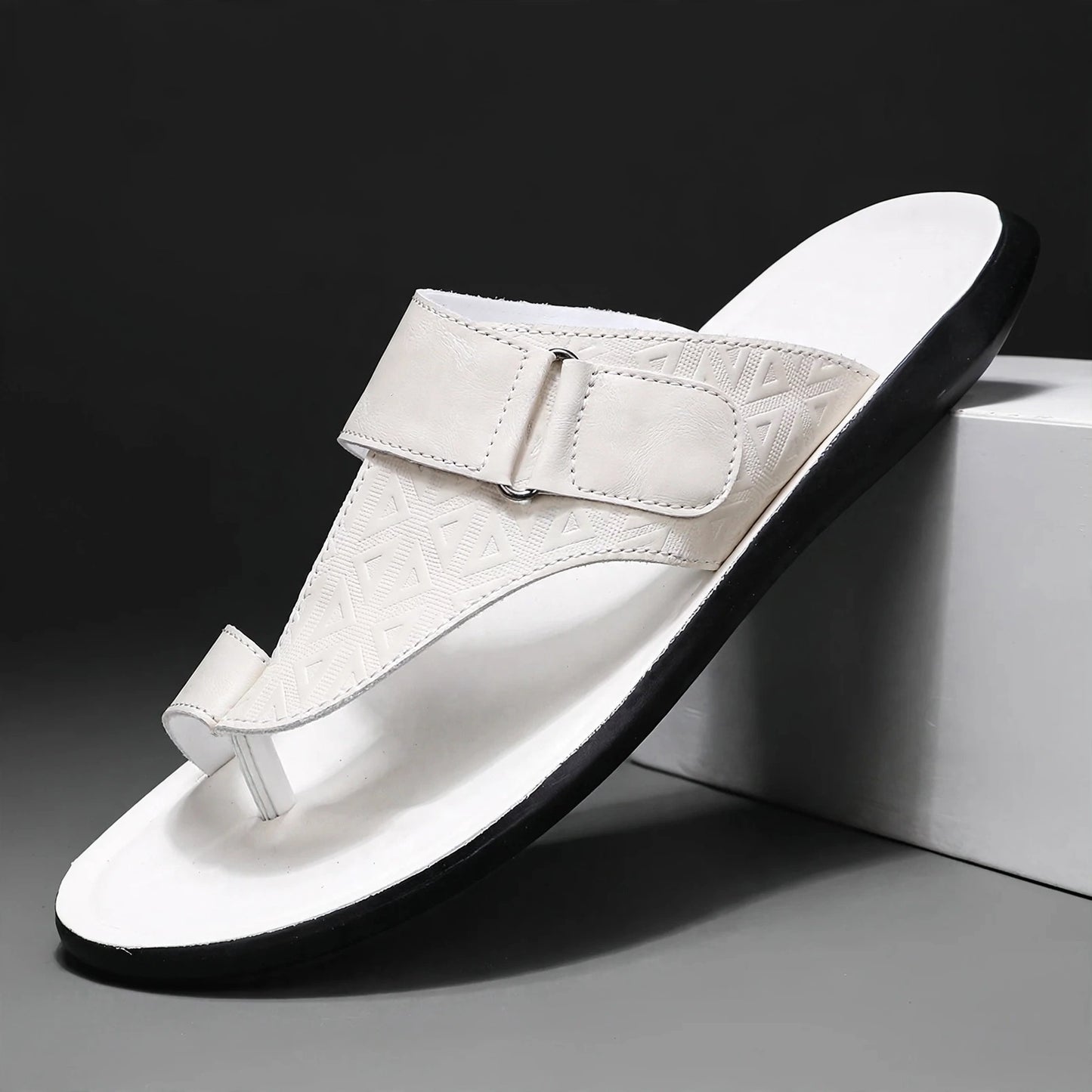 CRUZ LEATHER STRAP SANDAL